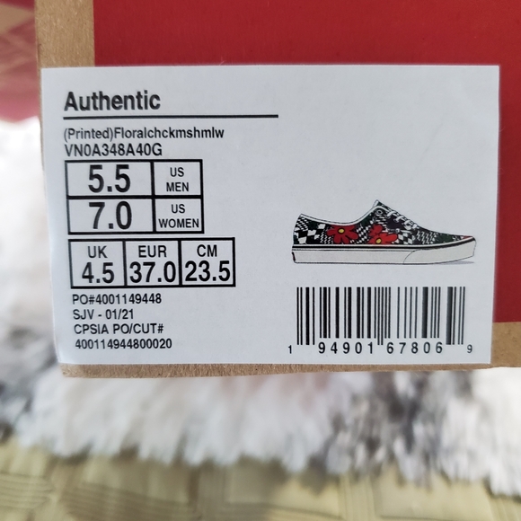 Vans authentic printed floral flowers 💐 😍 - Picture 2 of 13